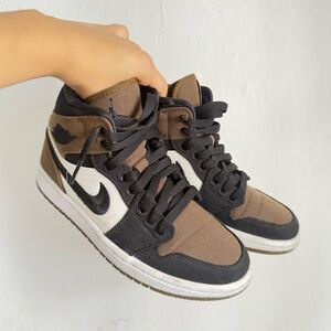 Jordan Women's Sneakers in Black, Brown, and White